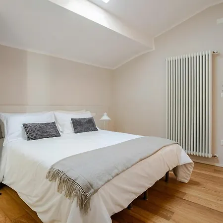 Apartamento Cathedral Nest - Elegant Two-room On Piazza Duomo *