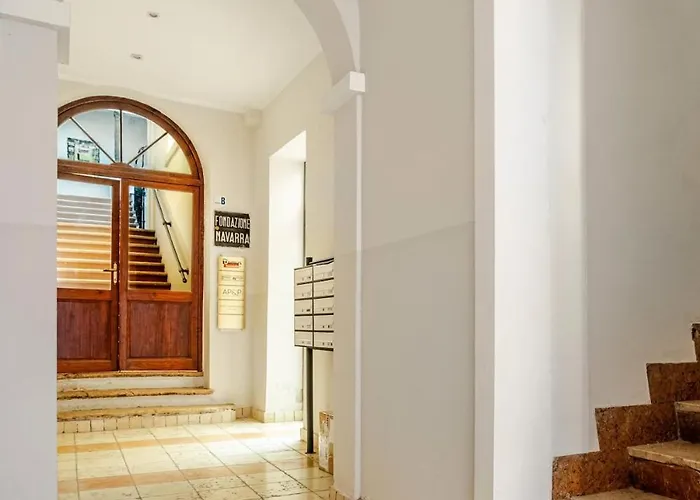 Апартаменты Cathedral Nest - Elegant Two-room On Piazza Duomo Феррара